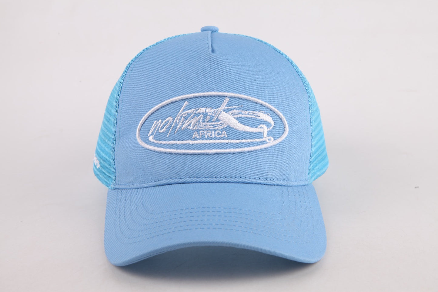 Trucker Hat "The world is ours"